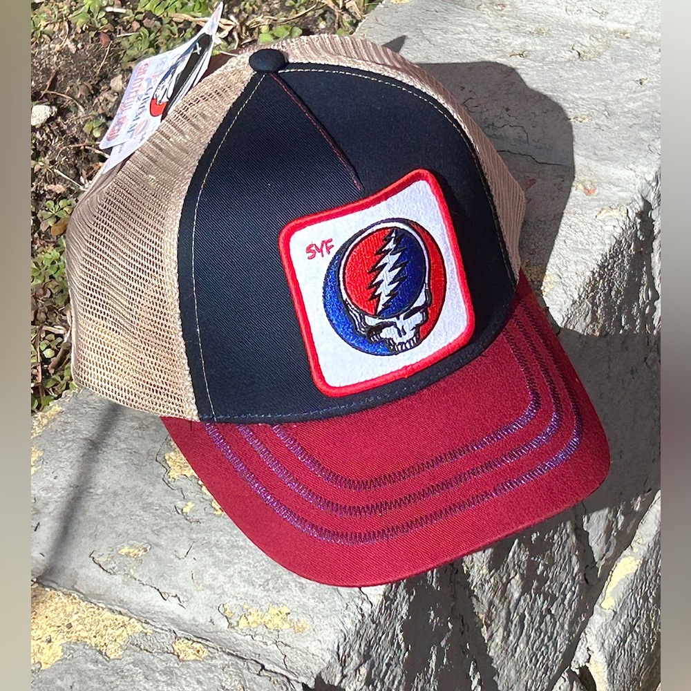 Adult Unisex Officially Licensed Grateful Dead STEAL YOUR FACE Trucker Cap OSFA